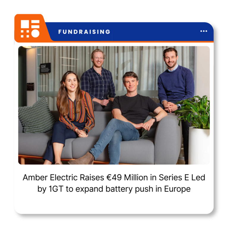 Amber Electric co-founders Chris Thompson and Dan Adams with 1GT representatives following the company’s Series E funding announcement.